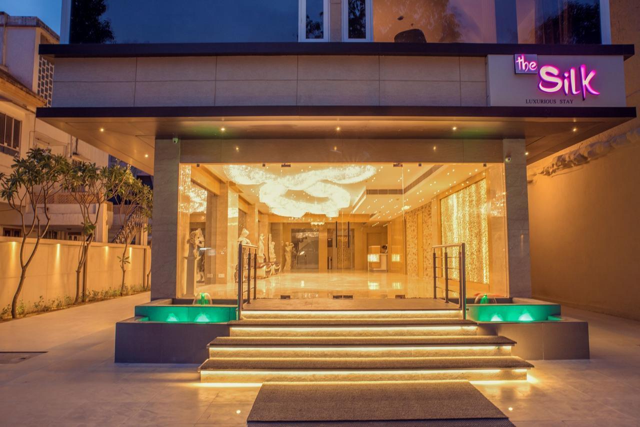 Kyriad Hotel Jaipur By Othpl מראה חיצוני תמונה