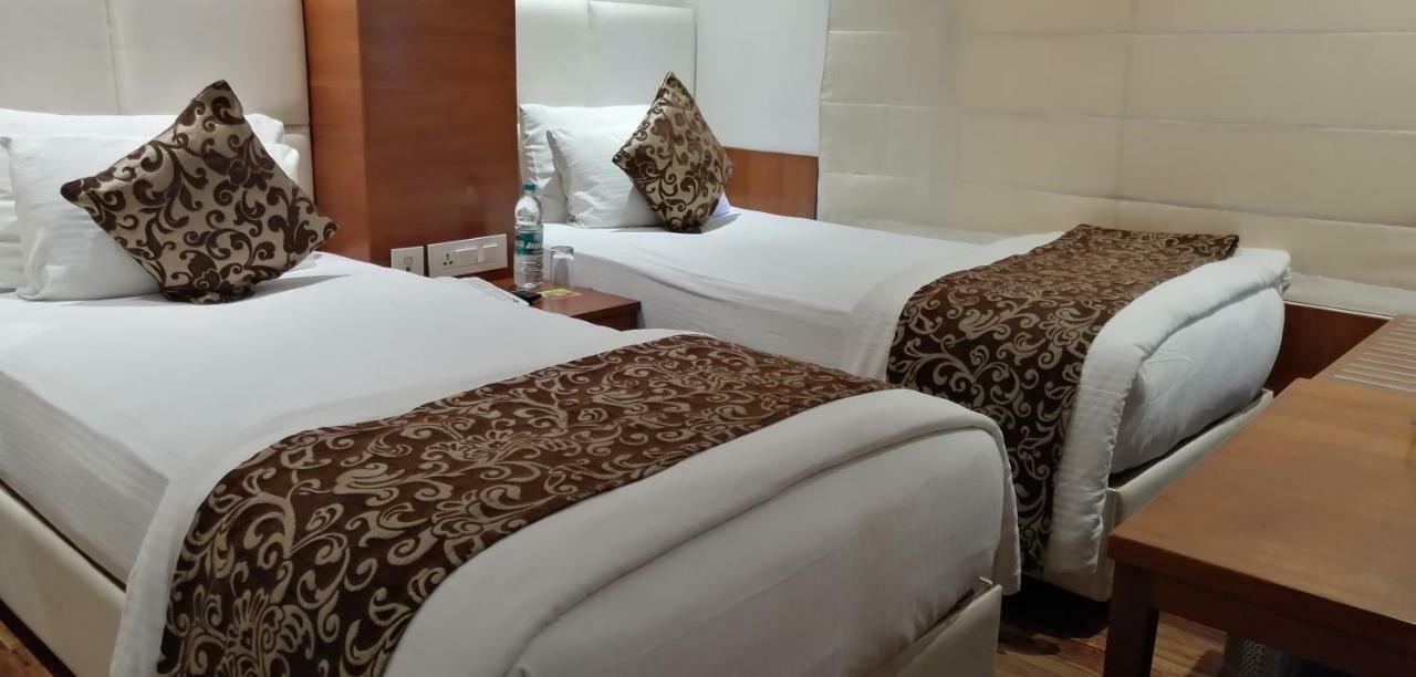 Kyriad Hotel Jaipur By Othpl מראה חיצוני תמונה