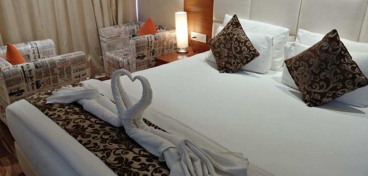 Kyriad Hotel Jaipur By Othpl מראה חיצוני תמונה